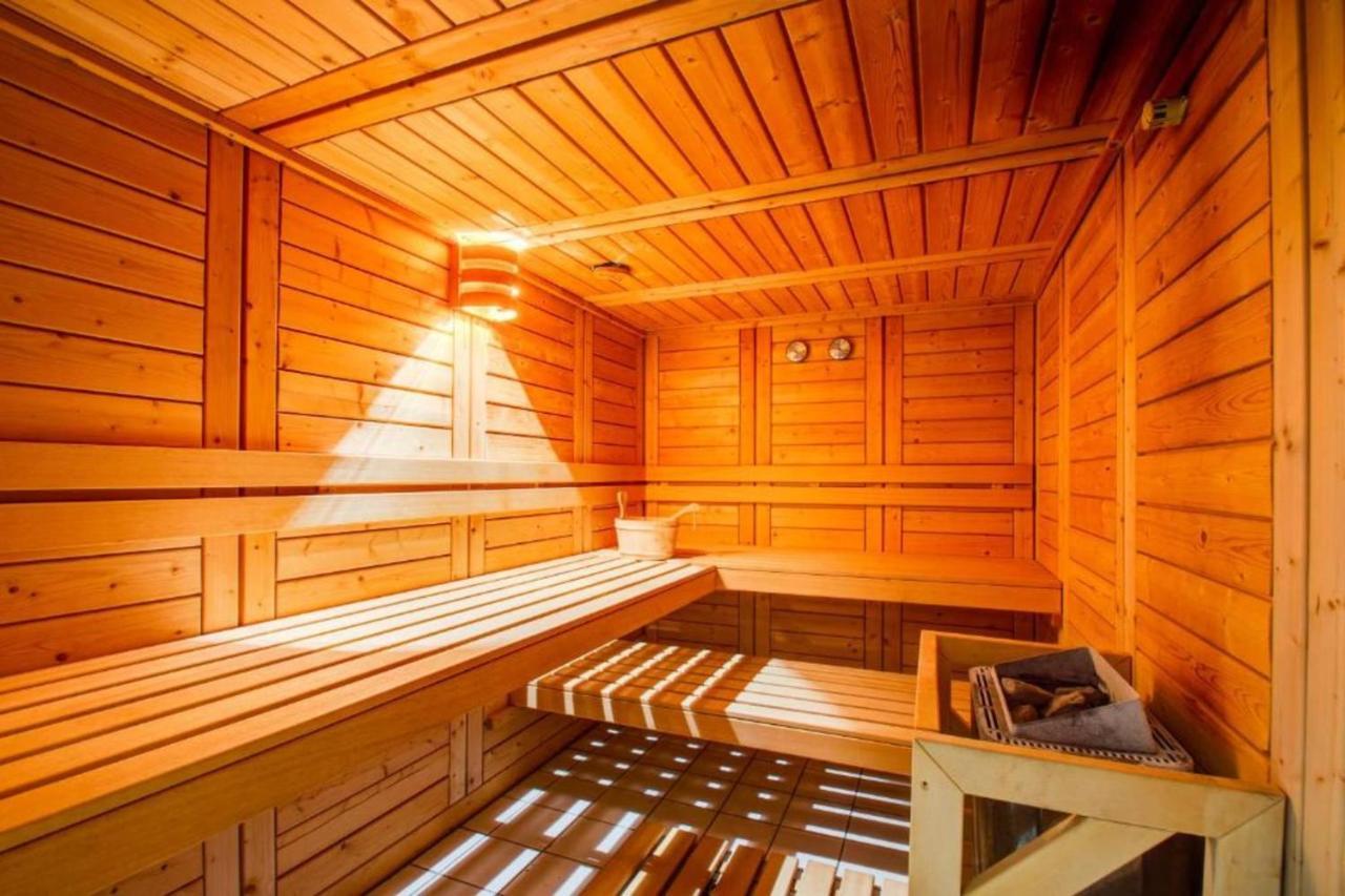 Studio 2 Pers Avec Acces Piscine Et Sauna Les Déserts Exteriér fotografie